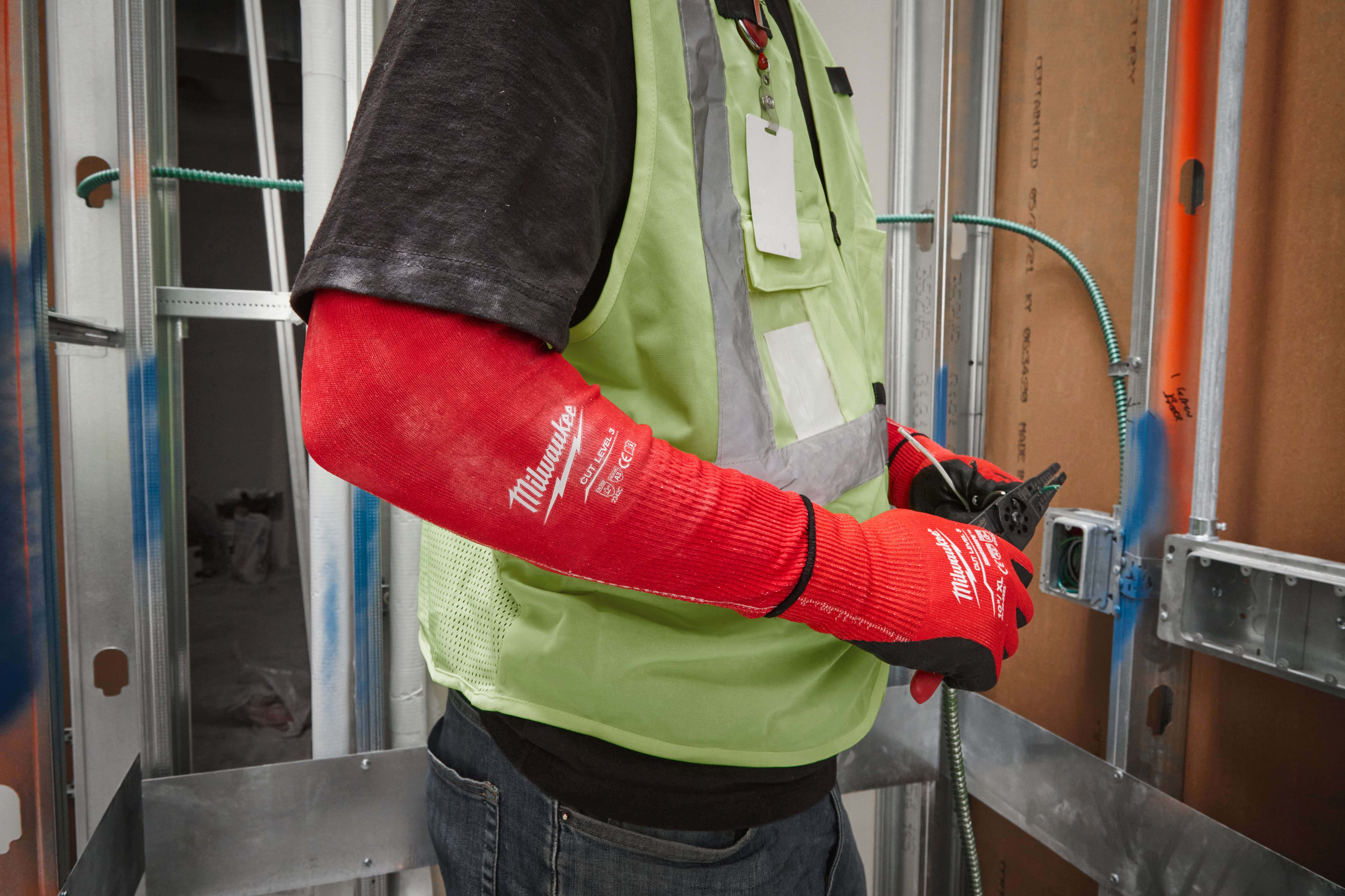 Milwaukee Arm-Schnittschutz Klasse C