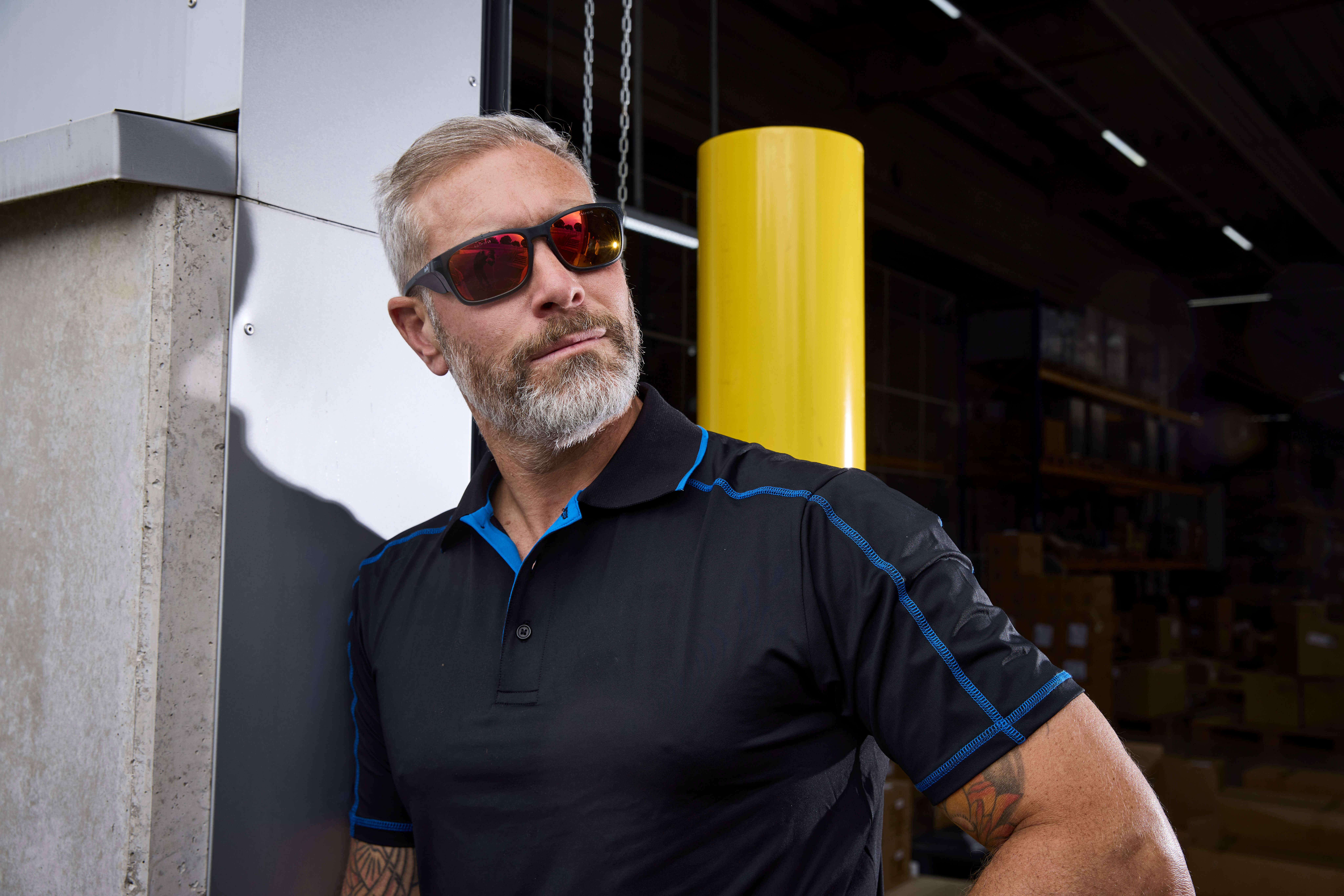 Bond Sicherheitsbrille getönt Red Mirror